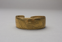 Tlingit%20artist%2C%20%3Cb%3E%3Ci%3E%20Bracelet%3C%2Fi%3E%3C%2Fb%3E%2C%201880%2F1900%2C%20twenty-dollar%20gold%20piece%2C%20Museum%20Purchase%3A%20Indian%20Collection%20Subscription%20Fund%2C%20Rasmussen%20Collection%20of%20Northwest%20Coast%20Indian%20Art%2C%20no%20known%20copyright%20restrictions%2C%2048.3.196